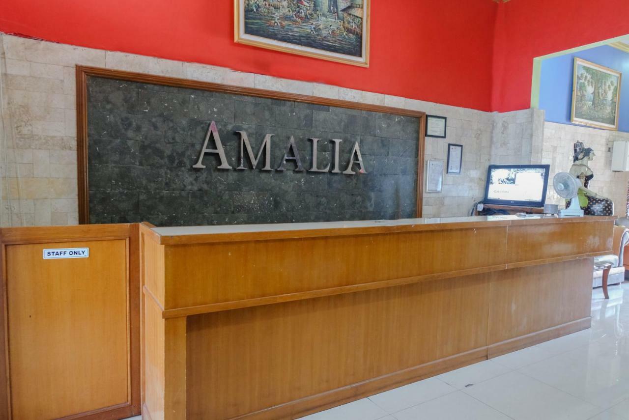 Oyo 778 Guest House Amalia 말랑 외부 사진